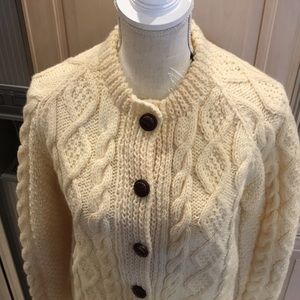 Shelah Hayward London England Oxford Vin Cardigan